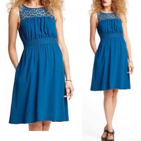 HD in Paris dress knee length Size 10 like new - Picture 2 of 2